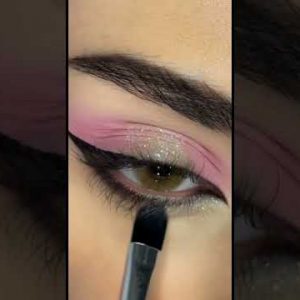 Eye Makeup Tutorial 🥰 | by makeup_rhk | Subscribe for more unique tutorials 👇 #short
