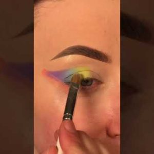 Rainbow Eye Makeup Tutorial 😍 | by alicekingmakeup | Subscribe for more unique tutorials 👇 #short
