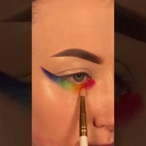 Rainbow under eye Makeup 😍❣️| CR: Alicekingmakeup ✨ #short | Subscribe for more… 🥰