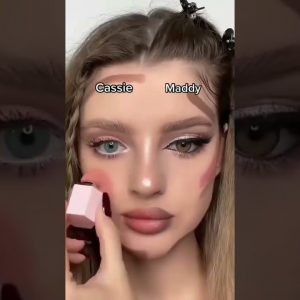 Cassie VS Maddy Makeup look… 🥰❣️| CR: Juliettaf #short | Subscribe for more 👇😍