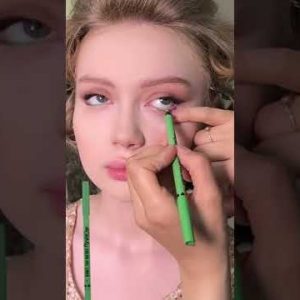 Beautiful 💚 eye makeup 😍 | Magaramova_makeupp | Subscribe for more 💚