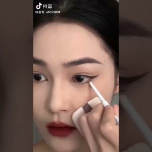 Korean Eye makeup tutorial 😍❣️ | beautyulzzang.club | Sia Chandelier